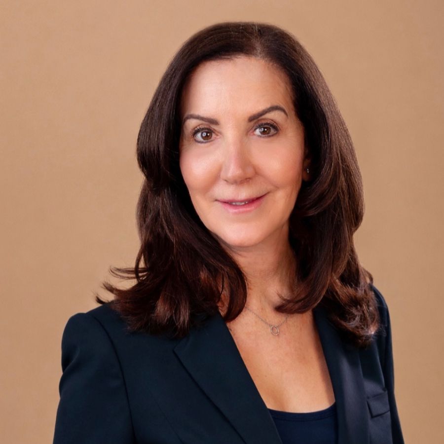 suzanne saraniti 000